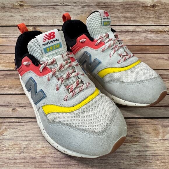 New Balance Girls 99th Multicolor Color Block Retro Style Sneakers 4 - Picture 1 of 12